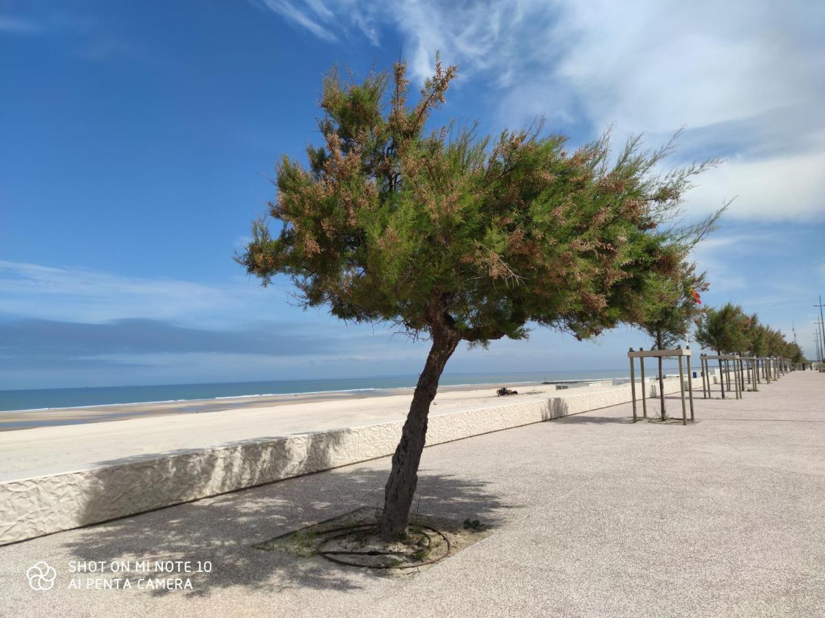 Soulac Cote Plage Vue Ocean Luaran gambar